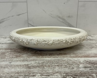 Wedgwood Crème On Crème Vegetable Serving Bowl Tray 10  Wide 3  Tall Some Wear
