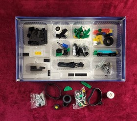 LEGO MINDSTORMS: Robotics Invention System (9719) Manuals & some unopened Packs