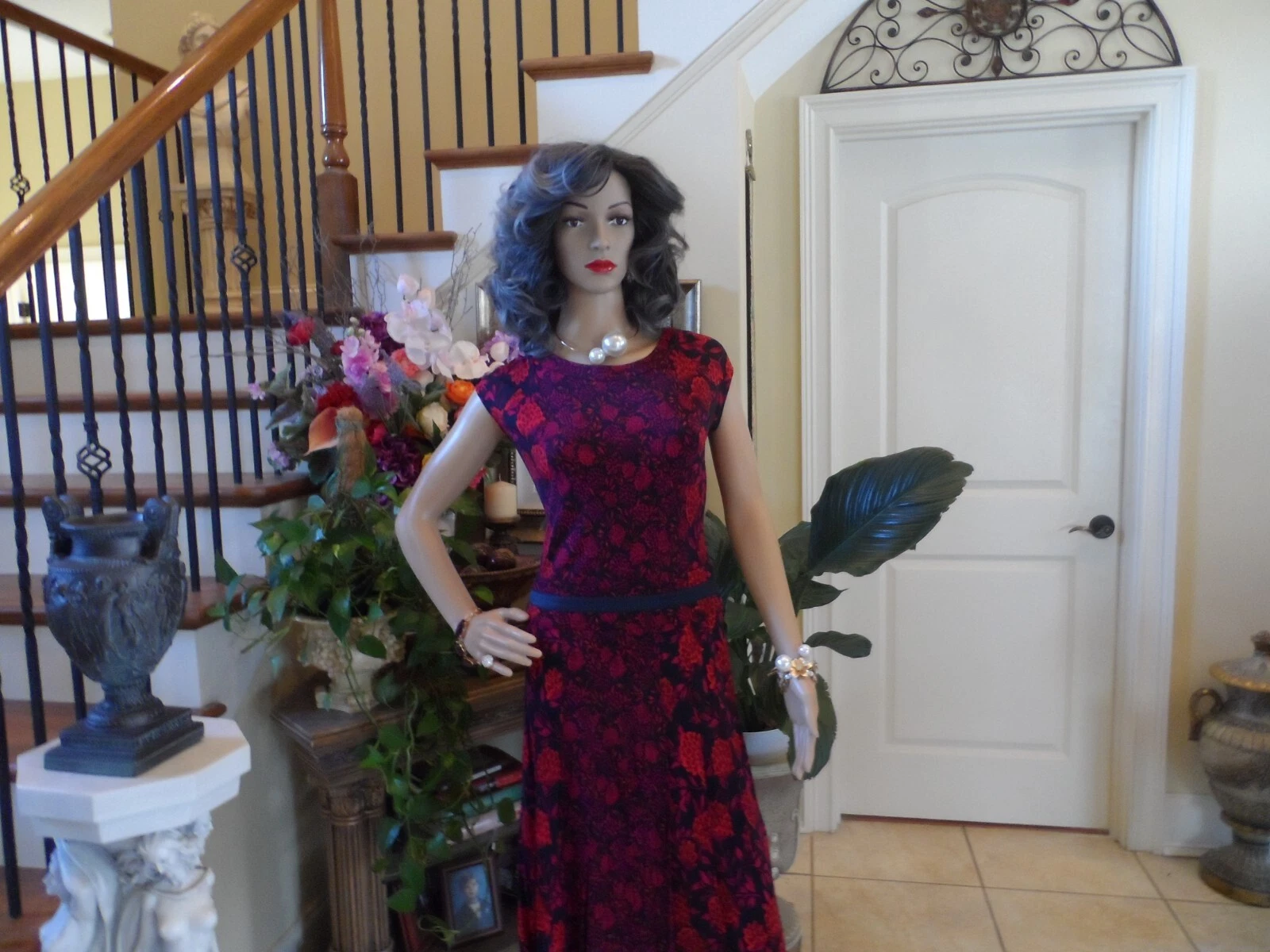 Abito a pieghe Tory Burch nero rosso stampa floreale vita a goccia taglia S