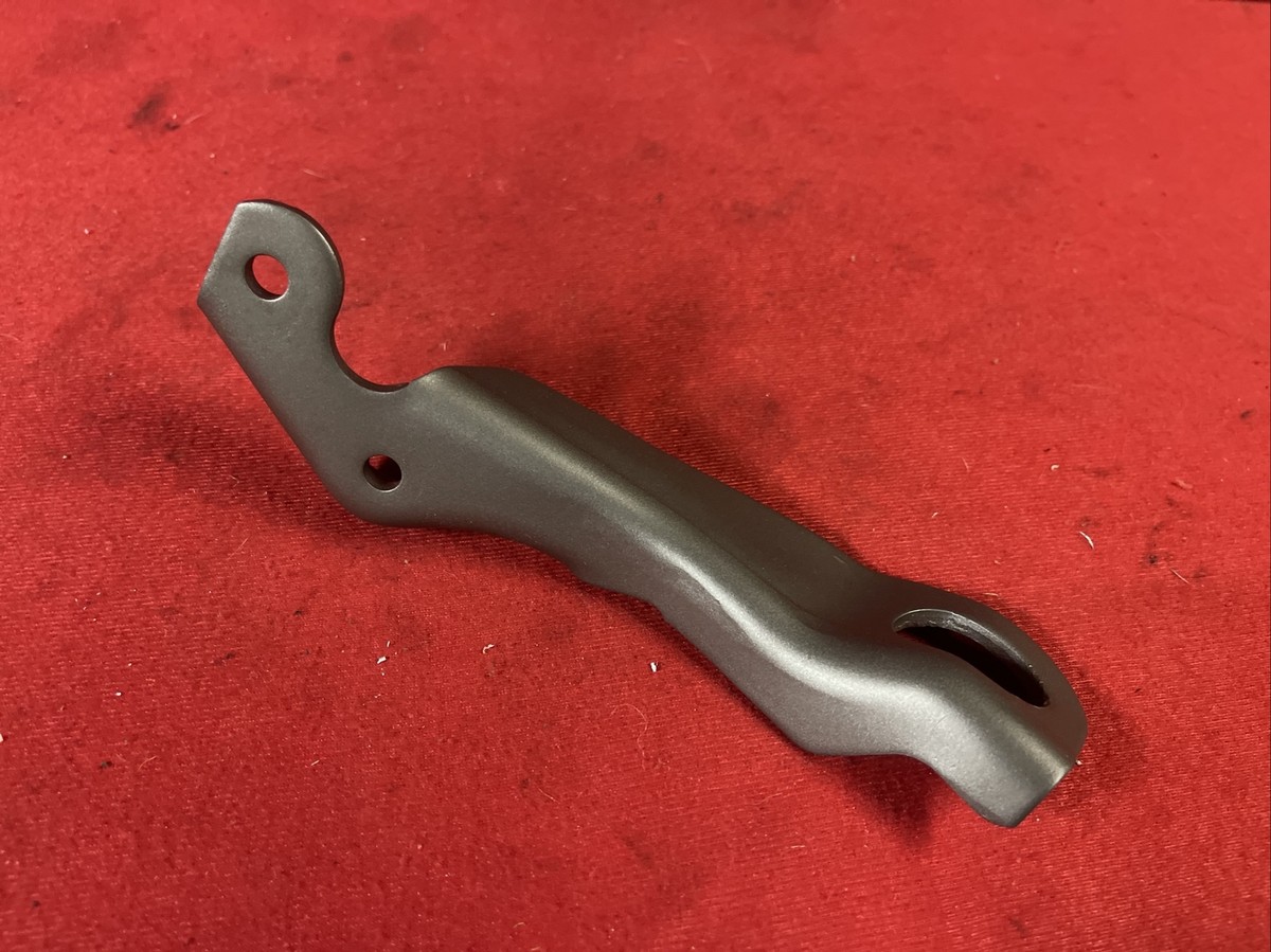 211太郎 1985-1986 Nissan 300ZX Z31 Engine Starter Bracket OEM Manual