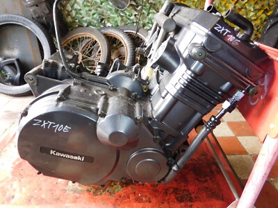 Kawasaki GPZ 1100 ZXT10E Motor lief bis zum Ausbau ohne Anbauteile