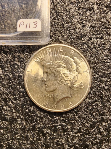 Frosty 1925 Silver Peace Dollar !! UNC High Grade !!