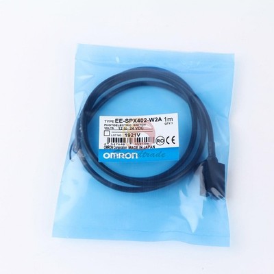 NEW 1PC   EE-SPX402-W2A Photoelectric Switch *kk