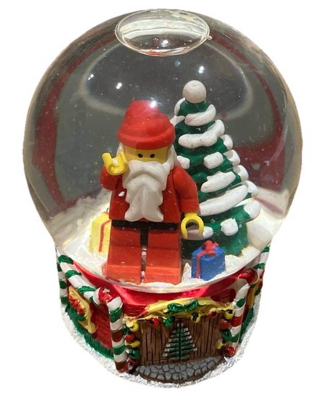 LEGO Santa Minifigure Snow Globe Gear  Seasonal 2005 Free S&H RARE WOW