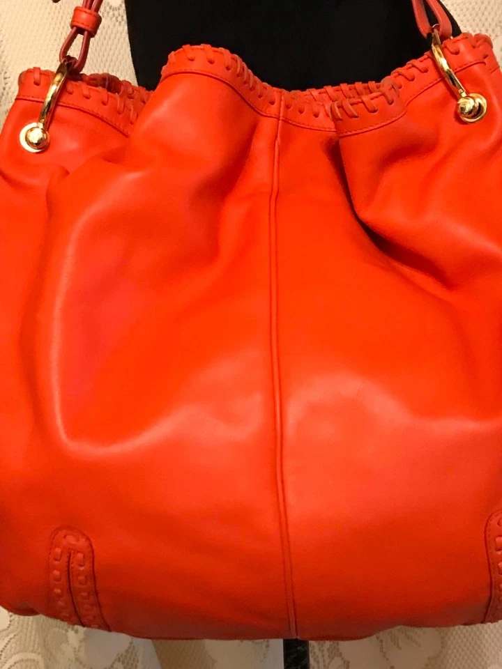 Bolso de Hombro Hobo Barada Español X-Grande Cuero Naranja con Herrajes de Latón Foto 2 de 4