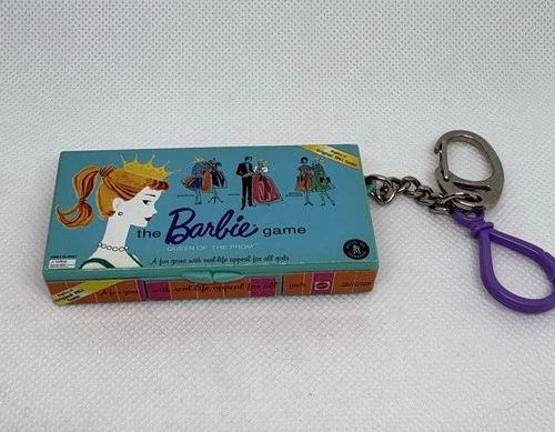 Barbie Queen of The Prom Keychain Mini Board Game Basic Fun 1999 Vintage complet