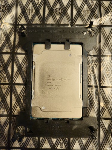 Processeur Hewlett Packard Enterprise Xeon Silver 4110 2,1 GHz 11 Mo - Réf. 875711-00 - Occasion