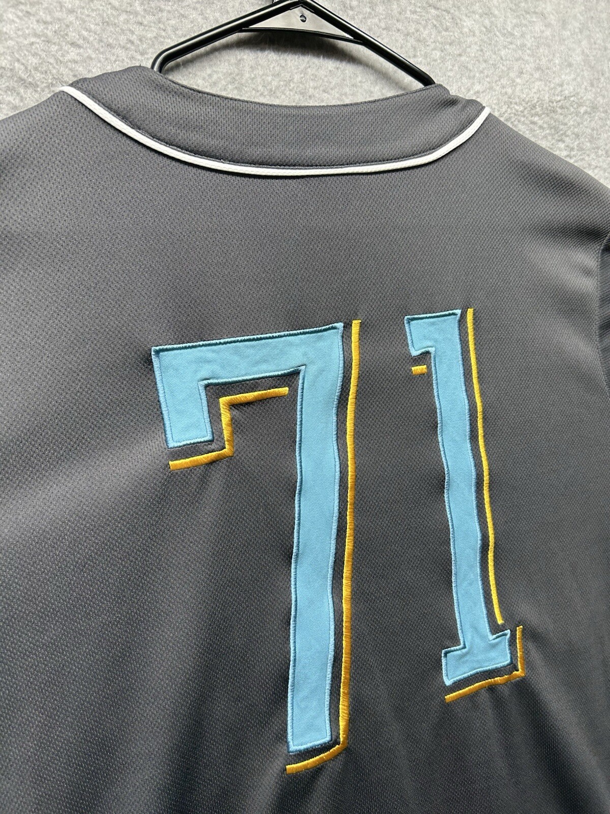 Foto 14 di 14
