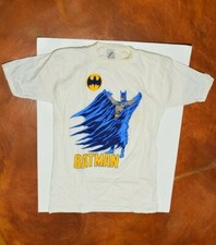Batman Youth T-Shirt size Extra Large - In good condition.