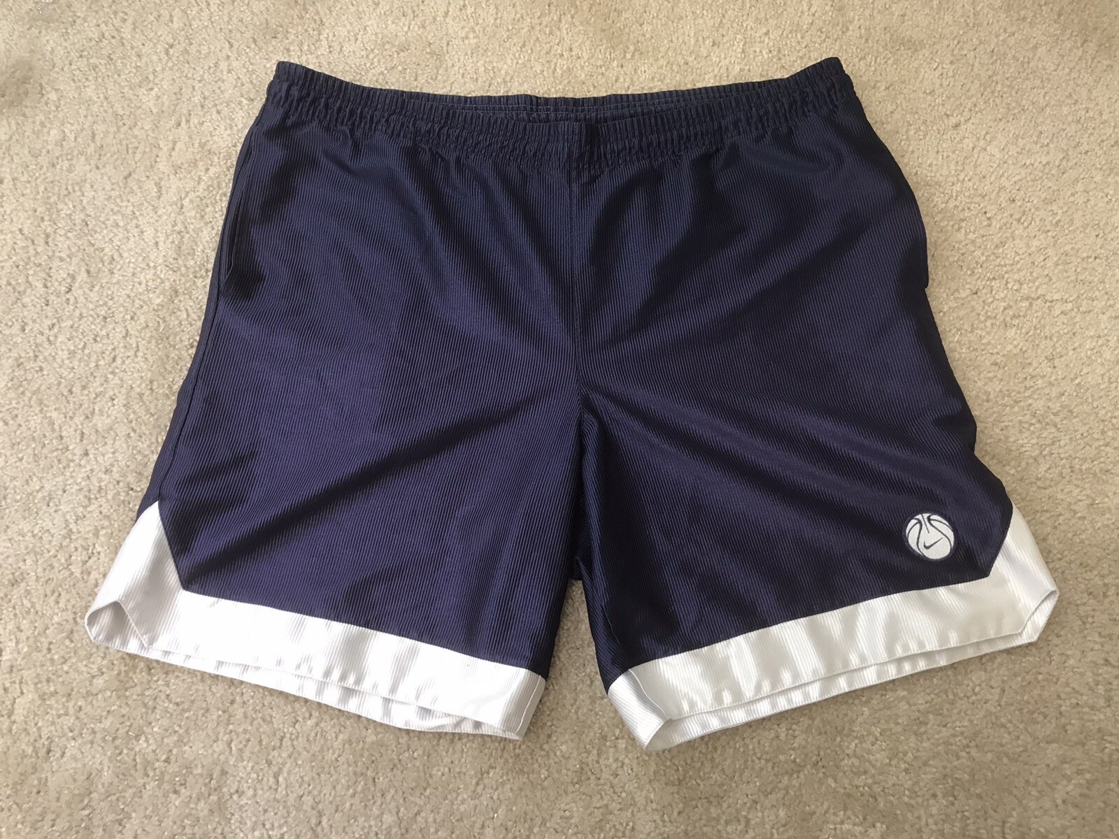 Vintage Nike Basketball Shorts Early 2000’s Embroider… Gem