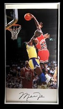 Michael Jordan Dunk Autograph Signed Jsa loa Photo Bulls Nba. Museum Glass Uv