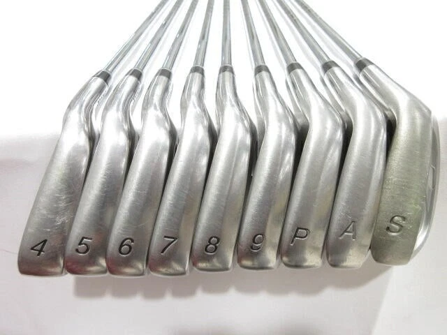 Juego de hierro YONEX Cyberstar 5000 #4-9.P.A.S (9 clubes)/NS/Flex:S/hierro Foto 3 de 4