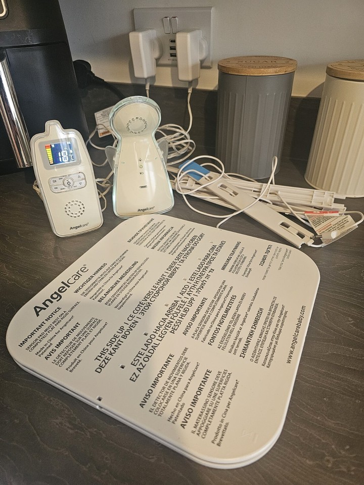 Angelcare AC403 Digital COLOUR Breathing Movement / Sound BABY MONITOR