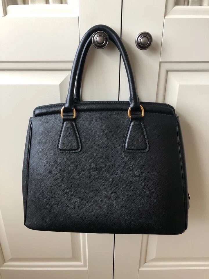 PRADA Saffiano Lux Nero Bag - Image 3 of 4