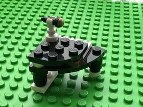 Lego Minifig Friends Piano With Microphone