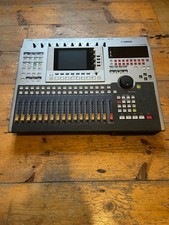 Yamaha AW4416 professional audio work station d
