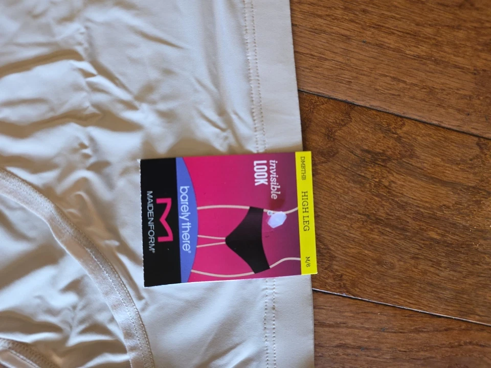 NUEVA BRAGUITA Maidenform Barely There Hi-Leg Ropa Interior Mediana 6 DMBTHB Crema Foto 2 de 4