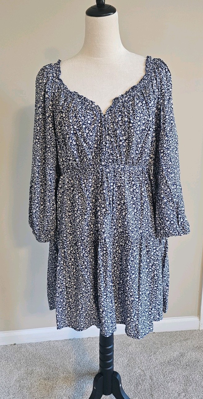 Old Navy Floral Tiered Smocked Dress Cottage Peasant Boho, Size XL