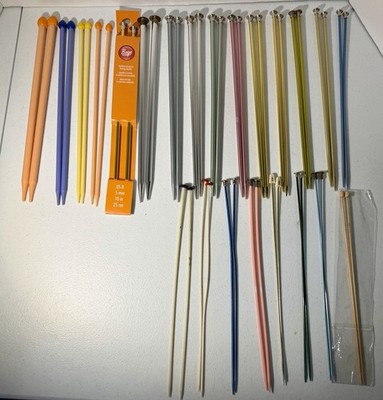 Lot Of  23 Knitting Needles Metal, Plastic, Bamboo Pre-owned