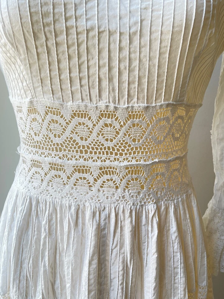 Vestido de novia mexicano boho hippy vintage años 70 Tachi Castillo para Phoenix XX016 Foto 4 de 4