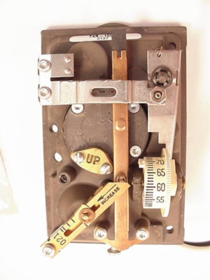 Invensys TKR-1001 Pneumatic Thermostat Kit Ships on the Same Day