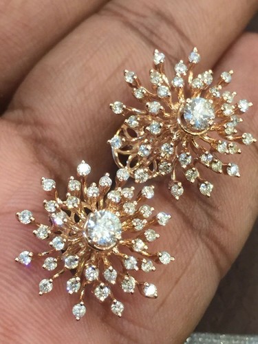 Classy 1.74 Cts Round Brilliant Cut Diamonds Sunburst Earrings In Solid 14K Gold - Picture 6 of 12