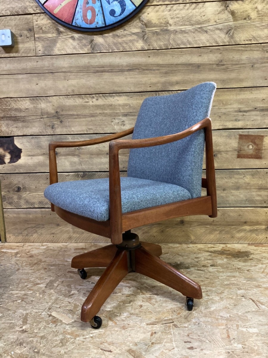 Hillcrest Swivel office desk chair retro teak 60s 70s mid century