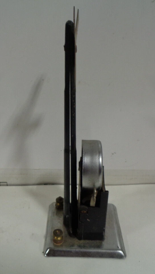 VINTAGE MARX #418 O SCALE ALL METAL CROSSING SIGNAL BELL RINGER WORKS GOOD - Image 2 of 4