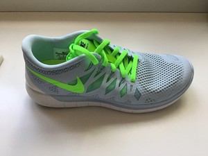nike free laces