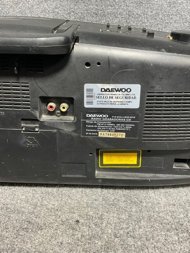 Daewoo ACD-4310 Portable CD Radio Cassette Recorder in Black – For Parts Only * - Picture 14 of 18
