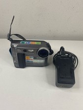 Sony Digital Mavica MVC-FD73 Floppy Disk Camera with BC-V615 Charger