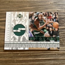 2003 Upper Deck Antoine Walker UD Glass Relic Card MAR3-02 Green Patch