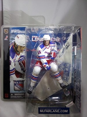 2001 Series 2 Eric Lindros McFarlane Figure Regular Rangers White Jersey(HOF)