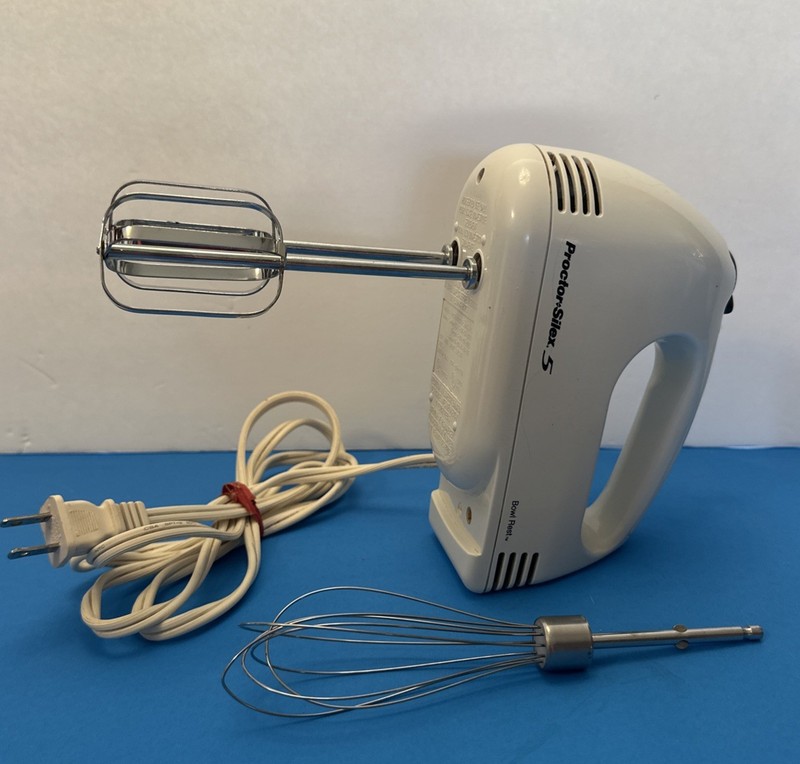 Hamilton Beach Proctor Silex 5 Speed Hand Mixer 62515 Bowl Rest Comfort Handle