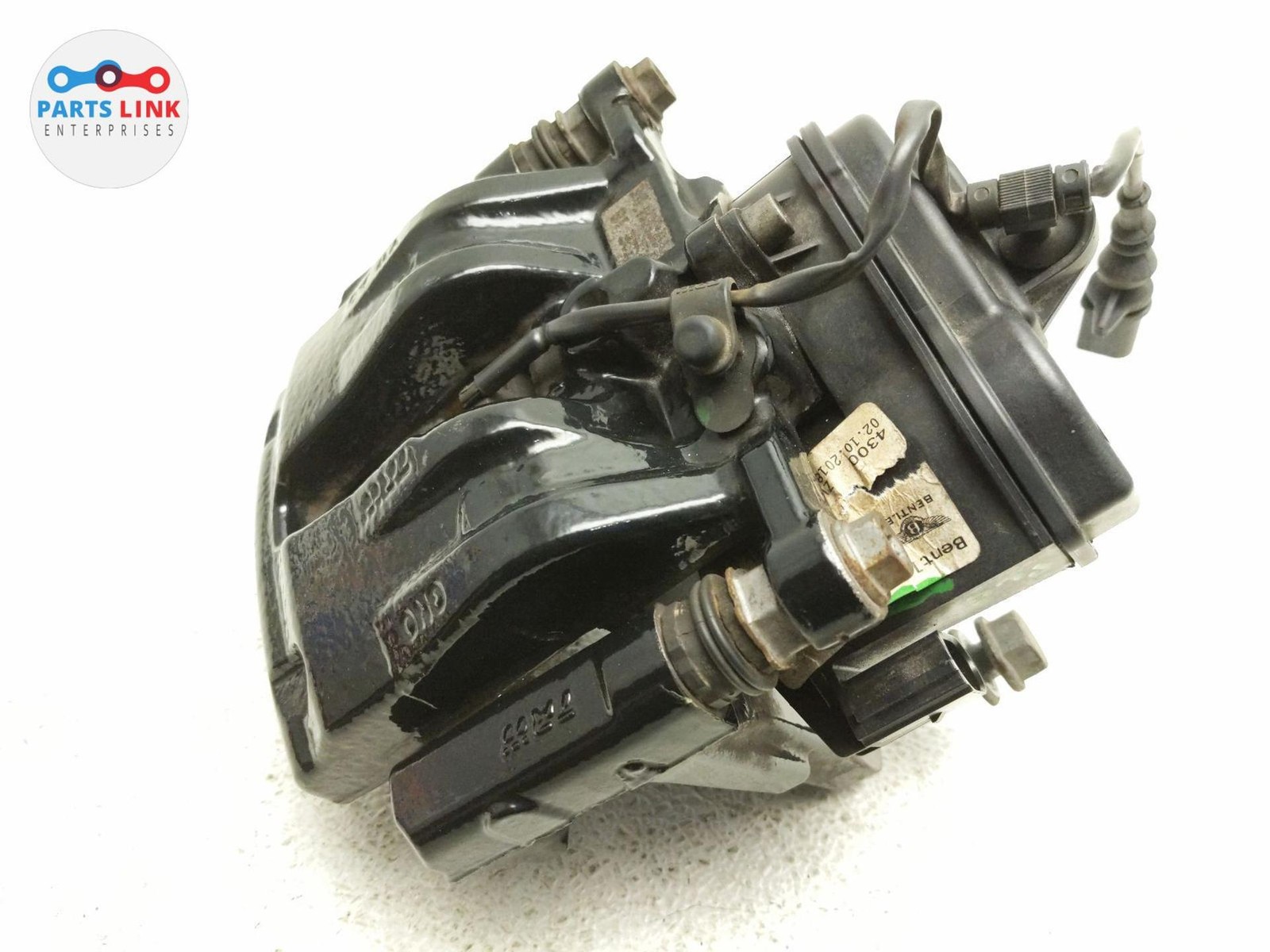 2016-20 BENTLEY BENTAYGA REAR LEFT DISC BRAKE CALIPER BRACKET ASSEMBLY BLACK 3K
