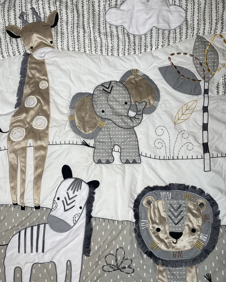 Corderos e hiedra selva safari bebé cuna edredón apliques animales reversible Lovey Foto 2 de 4