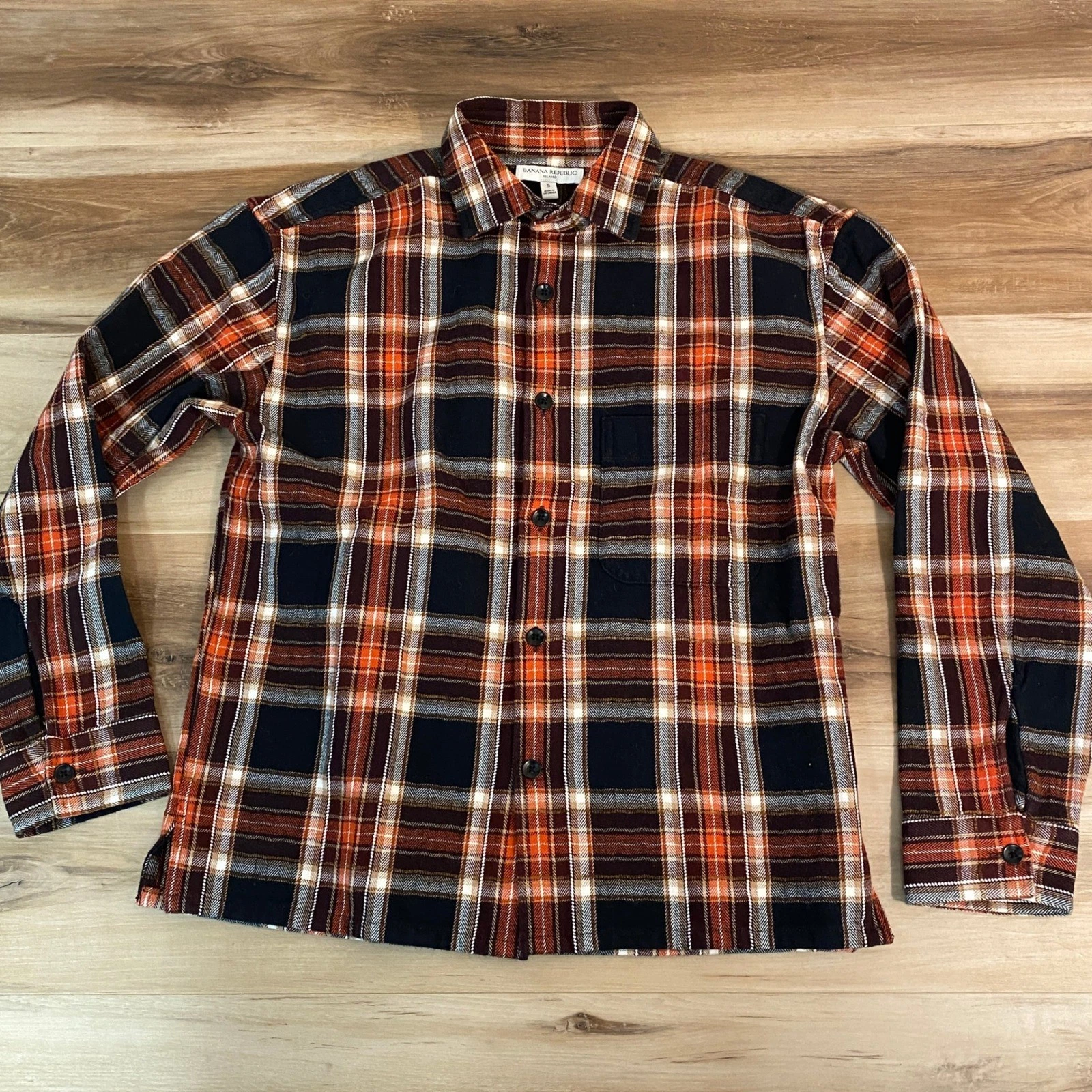 Banana Republic Flannel Work Shirt Mens Small Relaxed Fit Plaid Orange Brown