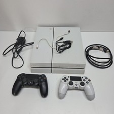 Sony PlayStation 4 500GB Jet Black Console PS4 + 2 controllers