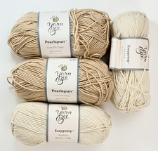 Yarn Lot: Yarn Bee Pearlspun Pale Taupe/02  Yarn Bee Easygoing Frosting/01