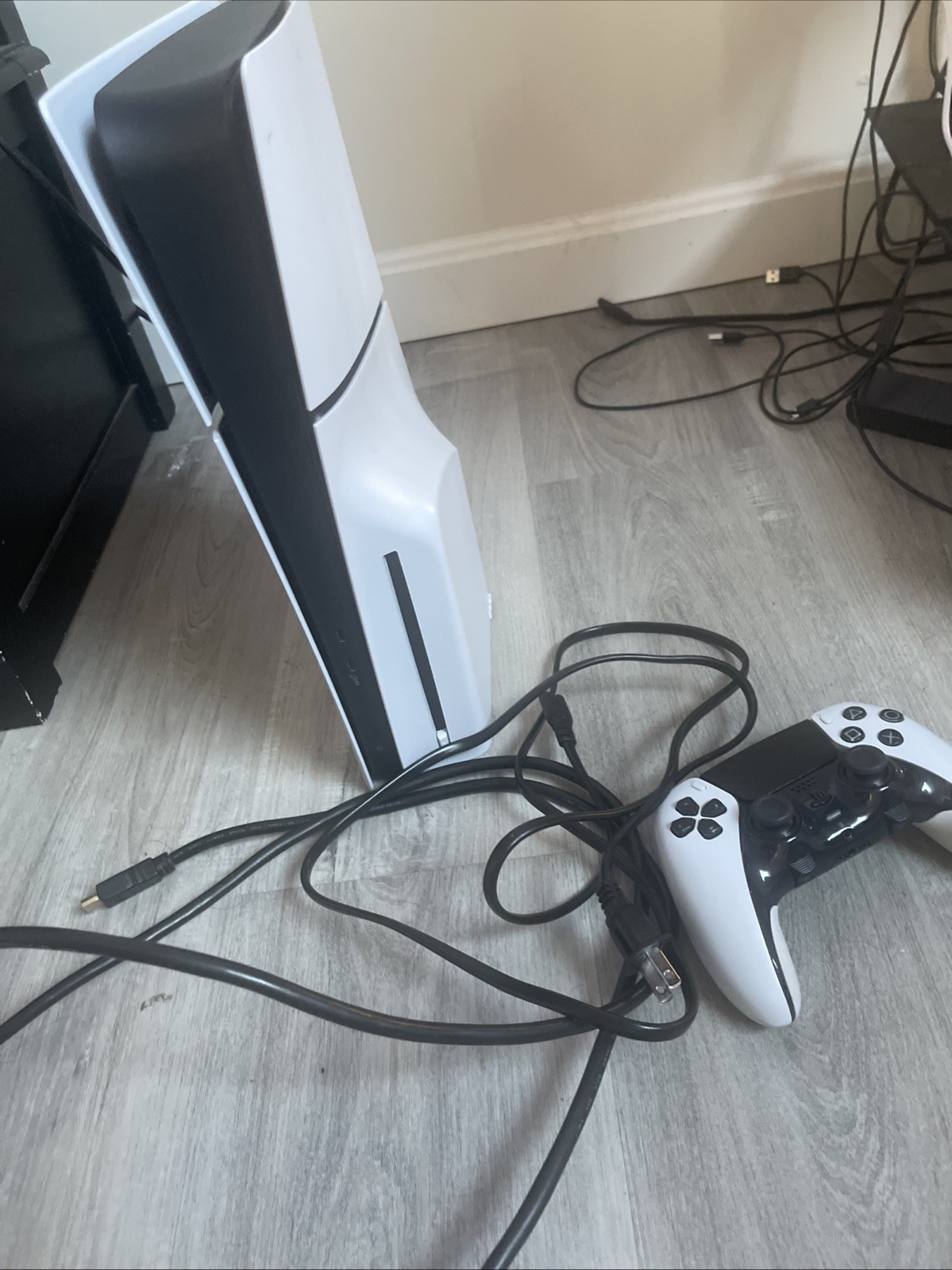 FAT PS5 Sony PlayStation 5 console - Disc Launch Edition 825GB