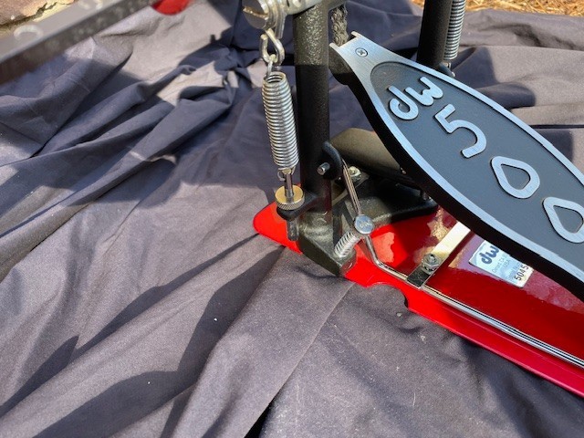 DW5000 Double Pedal (Single Chains & Red Base)  Bass Drum Pedal set