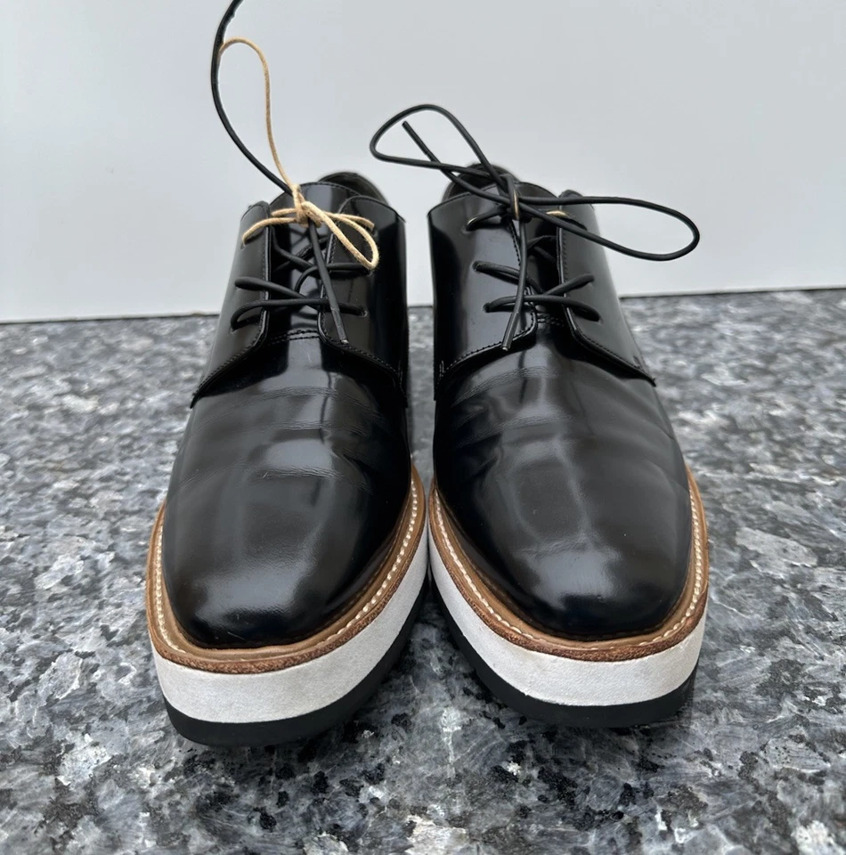 Zapato Oxford Vince 'Reed' Plataforma Cuero Esmaltado - Negro - Mujer EE. UU. 7,5/UE 37. Foto 4 de 4