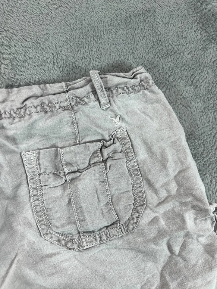 Pantalones cortos cargo American Eagle para mujer 0 utilitarios beige mezcla de lino tiro bajo 29x6 Foto 2 de 4