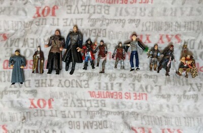 Lord Of The Rings Hobbit Pirates of the Caribbean Toy Action Figures Lot of 11