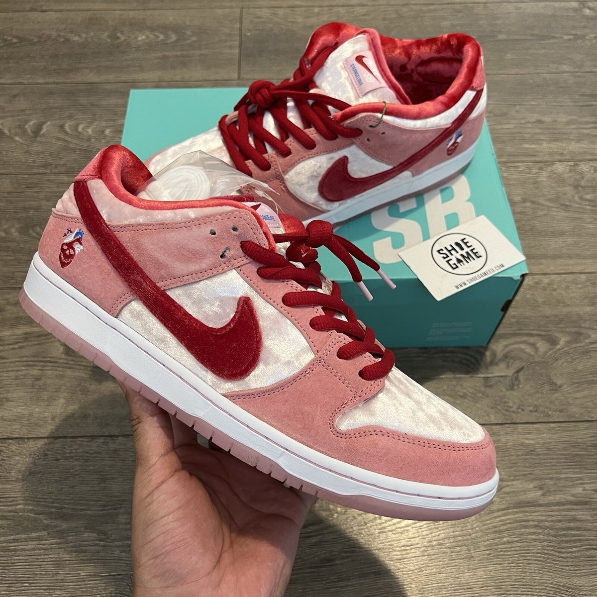 BNIB Nike SB Dunk Low StrangeLove Skateboards CT2552-800 UK 10