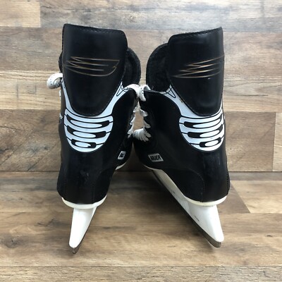 Bauer Youth Impact 100 Tuuk Hockey Skates US 6 Regular | eBay display picture 1