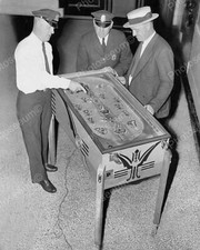 Bally Peerless Multiple Pay Out Pinball 1936 Classic 8 by 10 Reprint Photograph