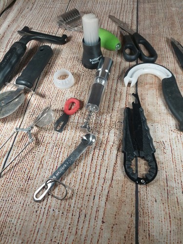 Lot Of Misc. Kitchen Gadgets - Picture 7 of 8