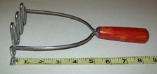 Vintage Stainless USA Red Marbled Ribbed Bakelite Handle Potato Masher Utensil 