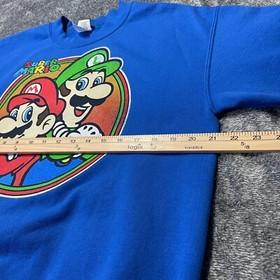 Super Mario Bros Sweatshirt Mens M Blue Nintendo Luigi Mario NES Game Pullover